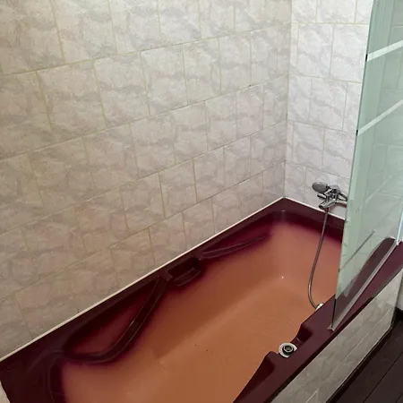 T4 Apartman